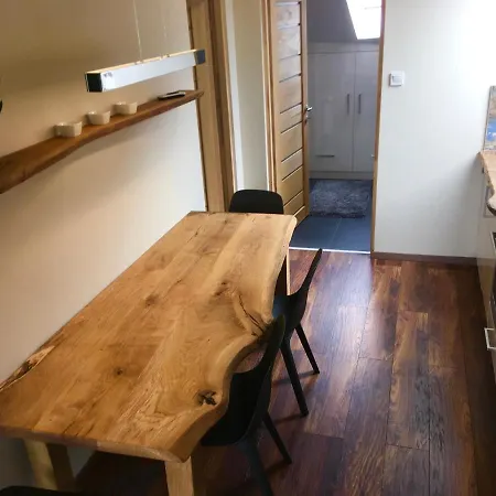 Wood Deluxe Belvaros Lägenhet Veszprém